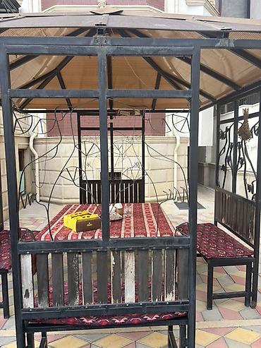 bar otracagi: Metall karkaslı bağ besedkası (üstü örtülü oturma dəsti) - Material — 2