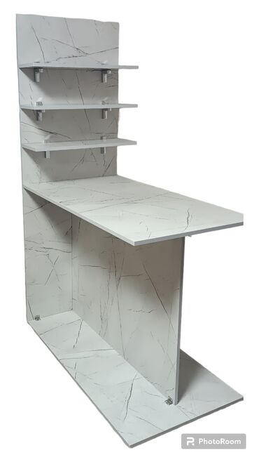 новая мебель: Продается новый Маникюрный стол высота стола 82см ширина 60 см длина