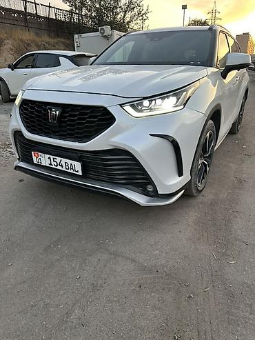 114 3: Toyota Crown Kluger: 2022 г., 2 л, Автомат, Бензин, Кроссовер — 4