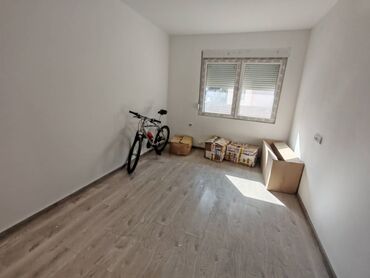 Prodaja stanova: 4 sobe, 98 kv. m, 1 sprat — 5