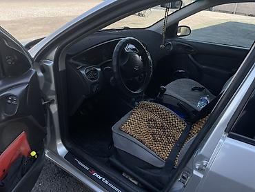e klass: Ford Focus: 2003 г., 1.6 л, Механика, Газ, Хэтчбэк — 6