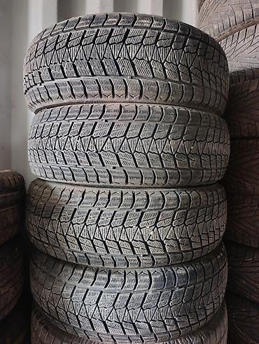 Комплект зимних шин (без шипов) 225/60 R18 - Размер: 225/60 R18 -