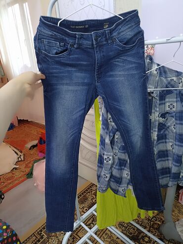 джинсы и кофточка: Джинсы и брюки