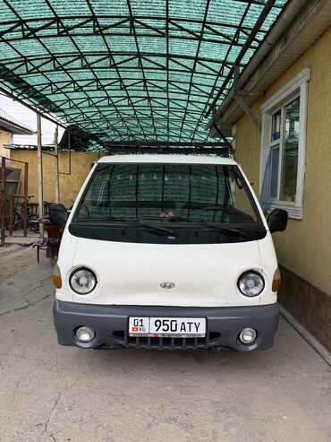 продаю или меняю с доплатой мне: Hyundai Porter: 2003 г., 2.5 л, Механика, Дизель, Пикап