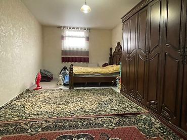 Продажа коттеджей и домов: Продаётся дом под сдачу квартир. количество 8 коммнат со своим — 27
