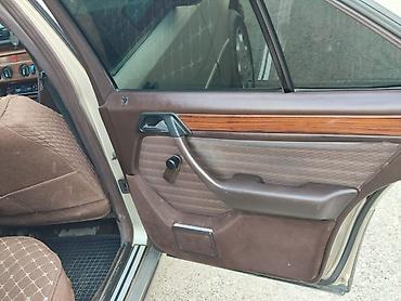 мерс сешка ош: Mercedes-Benz W124: 1992 г., 2.2 л, Автомат, Газ, Седан — 4