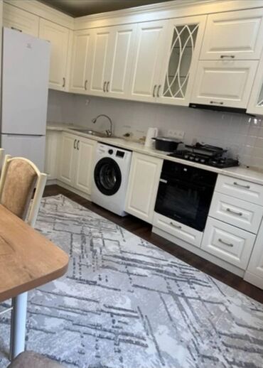 филармония квартира долгосрочная: 3 комнаты, Риэлтор, С мебелью полностью