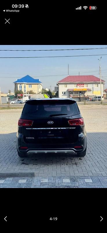 Kia: Kia Carnival: 2018 г., 2.2 л, Автомат, Дизель, Минивэн — 4