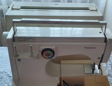 Tikiş maşınları: Tikiş maşını Husqvarna, Yeni,Elektromexaniki — 11