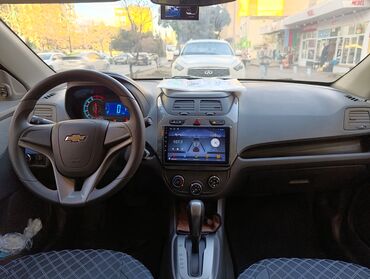 Chevrolet: Chevrolet Cobalt: 1.5 l | 22000 km Sedan — 11