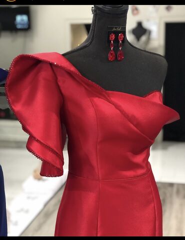 вечерние платья баку: Ziyafət donu, Maksi, Alexander McQueen, S