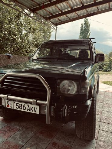 поло авто: Mitsubishi Pajero Sport: 1992 г., 2.5 л, Механика, Дизель, Внедорожник