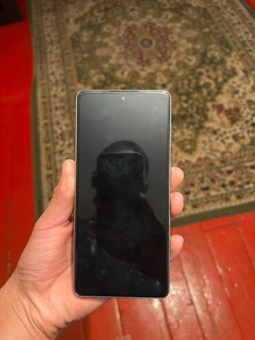 бу телефоны в рассрочку: Samsung Galaxy A73 5G, Б/у, 128 ГБ, цвет - Черный
