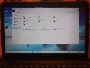 AMD E1, 4 GB, 15.6 "