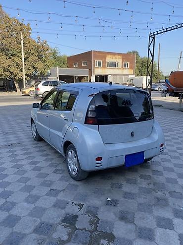 шоха матор: Toyota WiLL: 2002 г., Автомат, Бензин, Хэтчбэк — 8