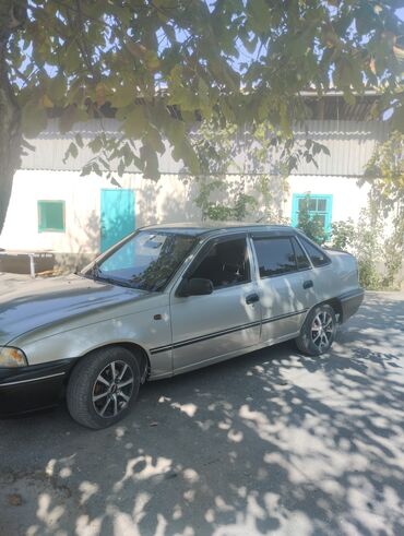 продаю машину матиз: Daewoo Nexia: 2006 г., 1.6 л, Механика, Бензин, Седан