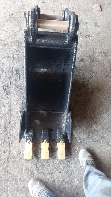 Запчасти для универсальных станков: Ковши для экскаватора - Универсальные ковши под фронтальное и — 6