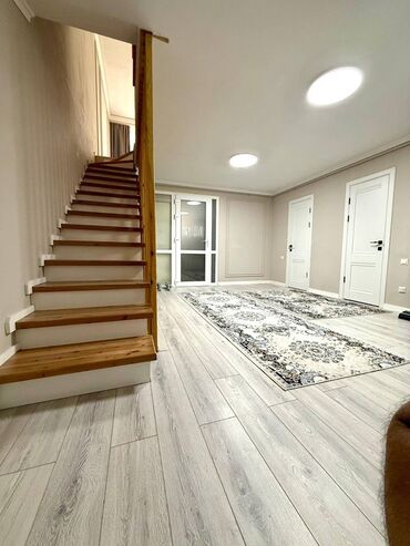 Продажа домов: Таунхаус, 240 м², 6 комнат, Собственник, Дизайнерский ремонт — 11