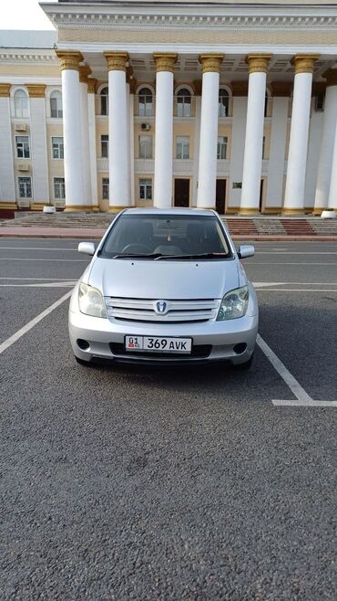 значок тайота ист: Toyota ist: 2004 г., 1.3 л, Автоматтык, Бензин, Хетчбек