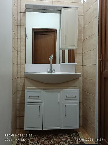 nerdivan nedir: Hamam üçün lavabo-mebel dəsti - Aşağı hissə: 5 qapılı saxlama şkafı — 1