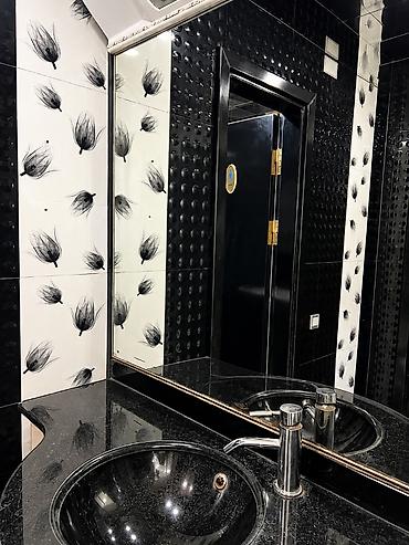Коммерческая недвижимость: MƏRKƏZDƏ — Xəqani küçəsində icarəyə verilir: 101.6 m² kommersiya — 7