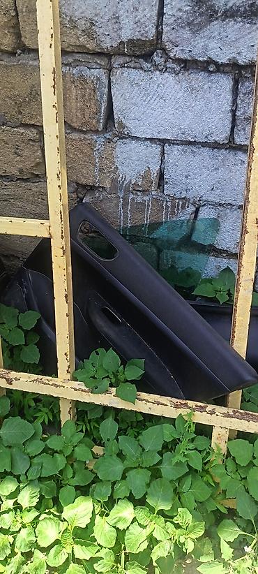 celiloglu ehtiyat hisseleri resimleri: Məhsul: Avtomobil üçün ehtiyat hissələri paketi Təsvir: - Arxa — 5