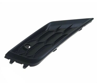 яндекс go: Решётка в бампер RH Tiguan 16