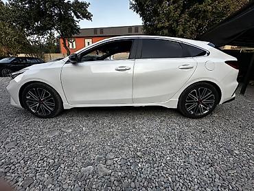 byd e2 2025: Kia K3: 2022 г., 1.6 л, Автомат, Бензин, Лифтбек — 3