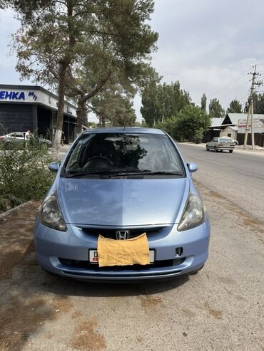 скутер бу купить: Honda Fit: 2003 г., 1.3 л, Автоматтык, Бензин, Хетчбек