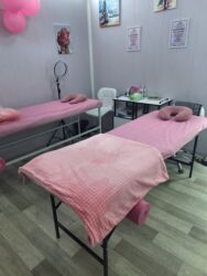 оформление дома: Кабинет для бьюти‑процедур. Уютное пространство, оформленное в мягких