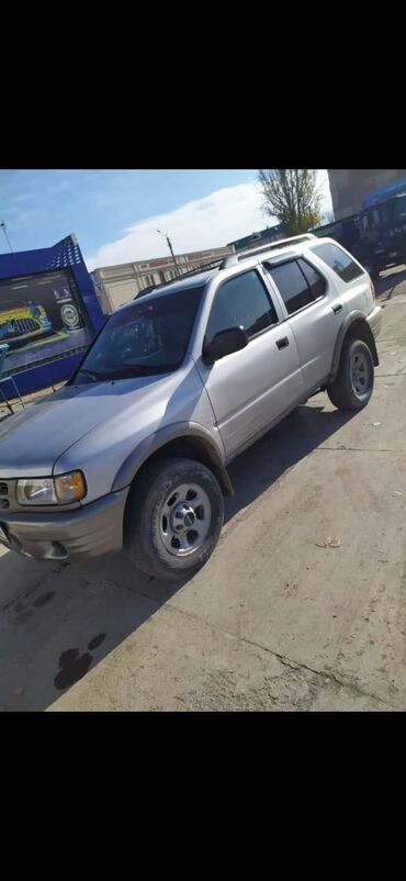 Isuzu: Isuzu Rodeo: 2002 г., 3.2 л, Автомат, Газ, Внедорожник