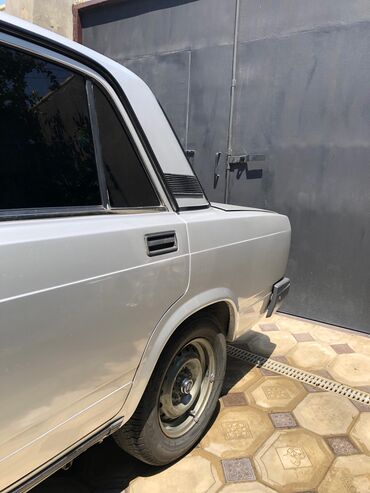 VAZ (LADA): VAZ (LADA) 2107: 1.6 l | 2010 il 140 km Sedan — 7