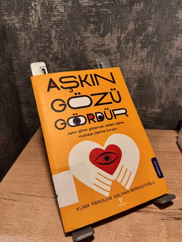 Digər kitablar və jurnallar: Kutablar çoxdur, maraqlı olan üçün əlaqə saxlaya bilərsiniz. satılan — 7