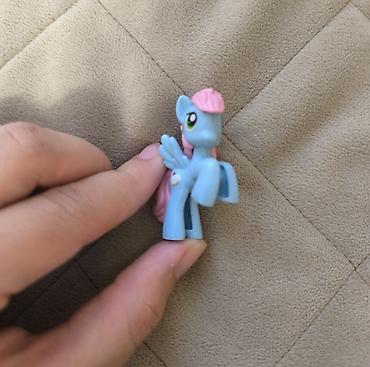 fil fiqur: Məhsul: Kiçik “My Little Pony” fiquru Təsvir: - Rəng: Açıq mavi — 2