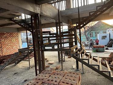 Строительство под ключ: Лестница Каркас Перилла Тепкич Сварочные работы любой сложности at lalafo.kg — 36 Строительство под ключ: Лестница Каркас Перилла Тепкич Сварочные работы любой сложности — 36