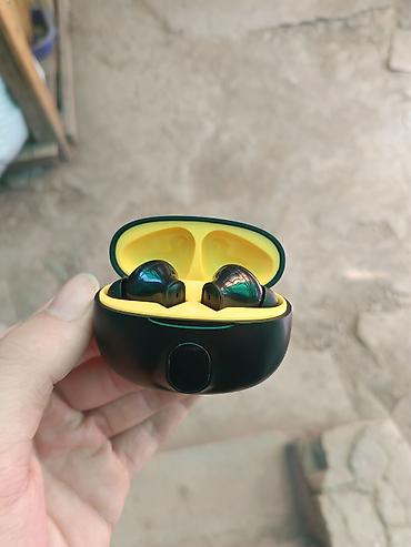 di box: Беспроводные вакуумные наушники, Новый — 1