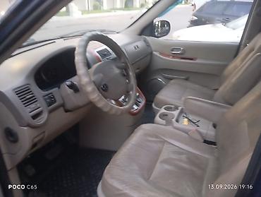 k5 2011: Kia Carnival: 2004 г., Автомат, Минивэн — 1