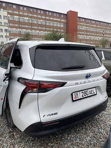 Toyota: Toyota Sienna: 2023 г., 2.5 л, Автомат, Гибрид, Минивэн — 6