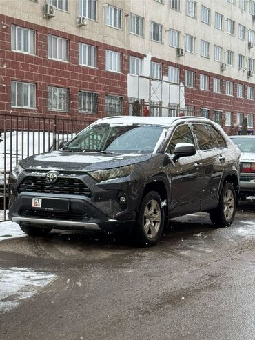 Toyota: Toyota RAV4: 2020 г., 2.5 л, Типтроник, Бензин, Кроссовер