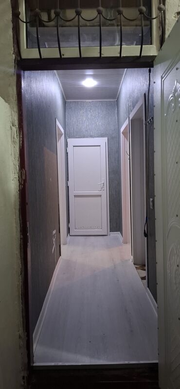 Otaqların uzunmüddətli kirayəsi: Xirdalan texnikomun yaninda 2otaqlı geniş həyəti olan ev kiraye — 11