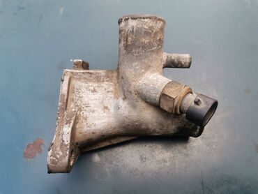 Auto delovi: Racva vode glave Lada 2121,21213,21214i Niva. Polovno, ocuano. Skinuto — 3