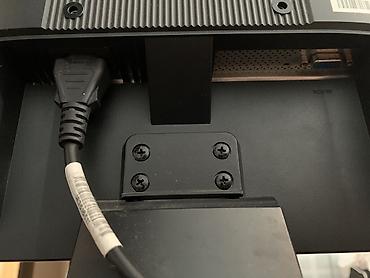samsung 980: Samsung SyncMaster 720N LCD monitor - Ekran ölçüsü: 17 düym (5:4 — 4
