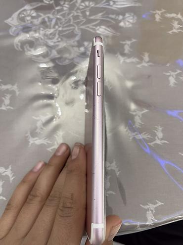 Apple iPhone: IPhone 7, 32 GB, Rose Gold, Barmaq izi — 6