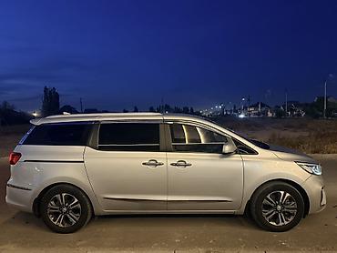 transporter multivan: Kia Carnival: 2019 г., 2.2 л, Автомат, Дизель, Минивэн — 2