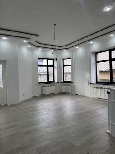 Долгосрочная аренда домов: 400 м², 8 комнат, Парковка, Амбарная, Подвал, погреб — 11