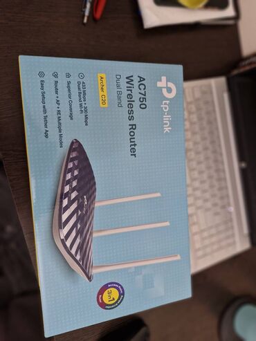 tp link modem almaq: Tam olaraq yenidir və işlənməyib. İnternet provider özü modem