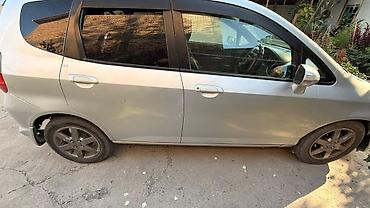 хонда фит ош: Honda Fit: 2004 г., 1.5 л, Автомат, Бензин, Хэтчбэк — 2