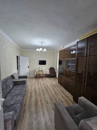 Qonaq otağı dəstləri: Dolab — 18