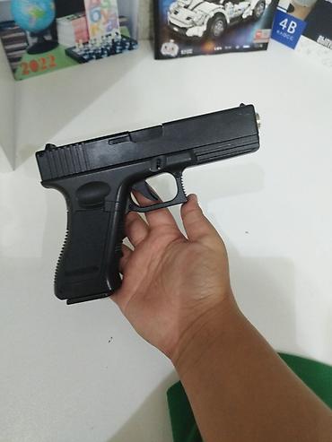 сувенирный пистолет: Макет пистолета Glock 17 (Austria) - Реалистичный полноразмерный — 3