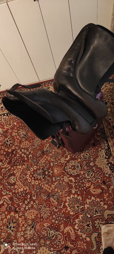 Yəhərlər: Goertz Jülich at yəhəri. Əlaqə üçün zəhmət olmasa Lalafoda yazın və ya — 7